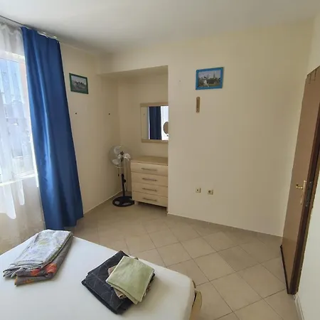 2 Room Apartment With Side Sea View End Of Sunny Beach Apartment Sveti Vlas